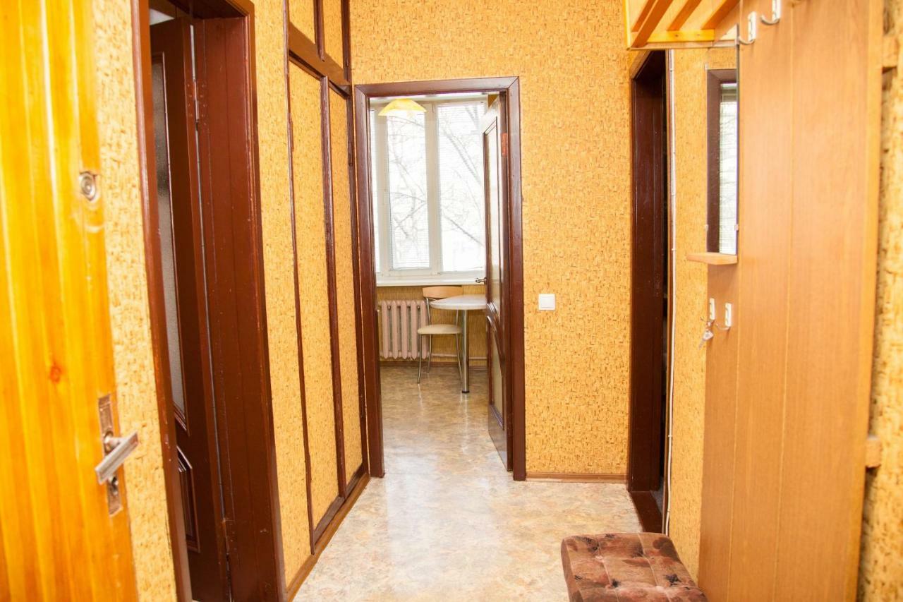 Semi-Luxury Apt On 82 Nezalezhnoi Ukrаiny Street Near Intourist Hotel Zaporizhia Exteriör bild